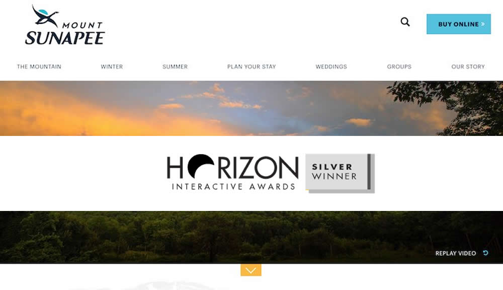 Mount Sunapee homepage screenshot with horizon award graphic overlay